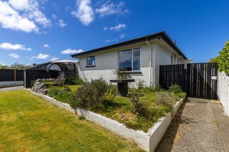 Photo of property in 228 Conyers Street, Strathern, Invercargill, 9812