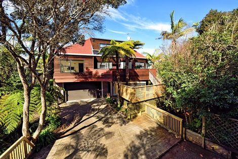 Photo of property in 1/14 Hastings Road, Mairangi Bay, Auckland, 0630