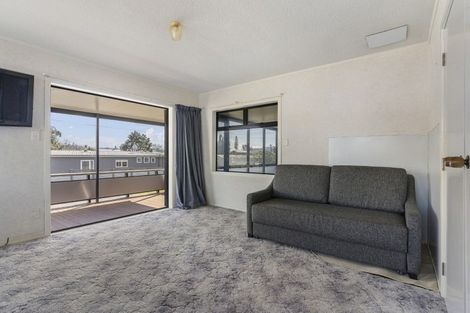 Photo of property in 201 Kiwi Road, Whangamata, 3620