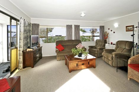 Photo of property in 12b Hastings Street, Te Puke, 3119