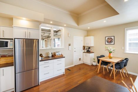 Photo of property in 9 Rosalie Terrace, Kelvin Grove, Palmerston North, 4414