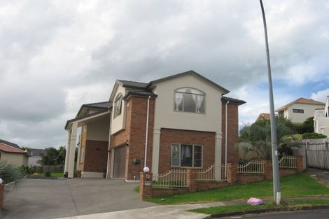 Photo of property in 10 Anure Place, Highland Park, Auckland, 2010