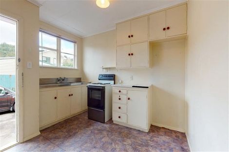 Photo of property in 50a Seddon Street, Wallaceville, Upper Hutt, 5018