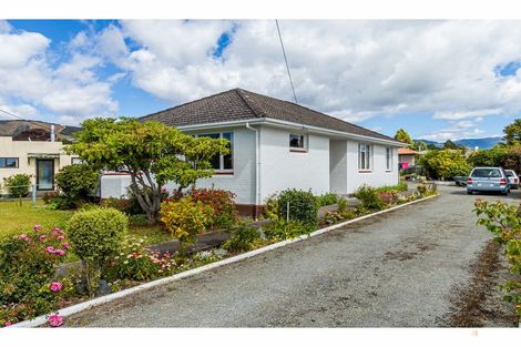Photo of property in 52 Opie Street, Waimate, 7924