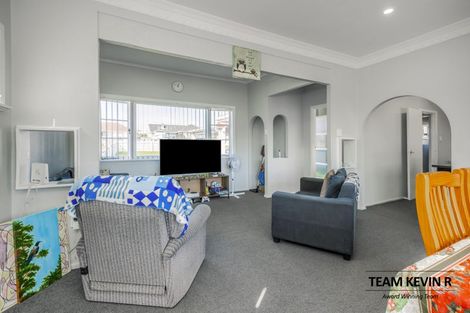 Photo of property in 51 Milton Road, Papatoetoe, Auckland, 2024