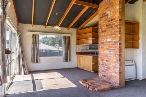 Photo of property in 40 Mccaughan Street, Browns, Winton, 9781