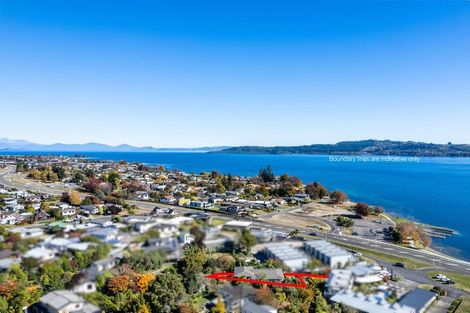 Photo of property in 358 Lake Terrace, Two Mile Bay, Taupo, 3330