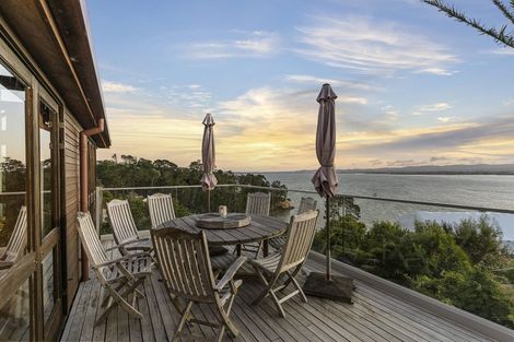 Photo of property in 36 Mayall Avenue, Beach Haven, Auckland, 0626