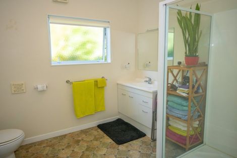 Photo of property in 16 Ranginui Road, Welcome Bay, Tauranga, 3112