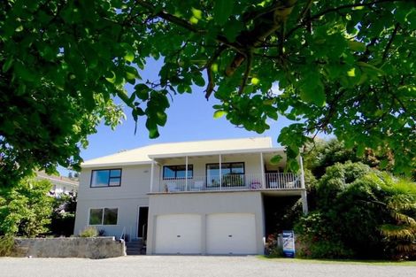 Photo of property in 43 Cheviot Street, Roxburgh, 9500