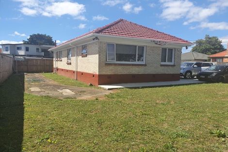 Photo of property in 6 Willis Road, Papakura, 2110