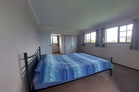 Photo of property in 33 Railway Terrace, Ohau, Levin, 5570