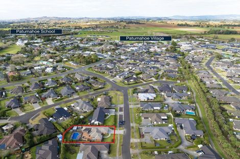 Photo of property in 10 Searle Drive, Patumahoe, Pukekohe, 2679