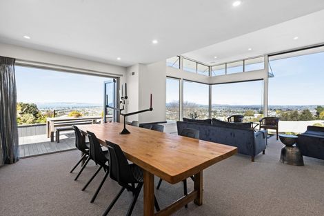 Photo of property in 43 Guys Hill Road, Hospital Hill, Napier, 4110