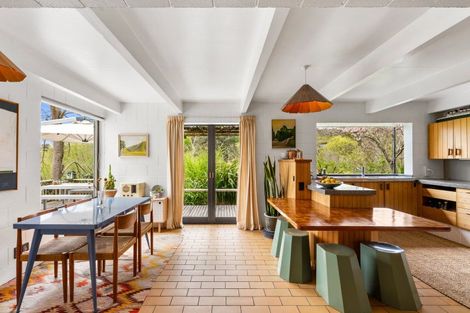 Photo of property in 17 Toop Street, Havelock North, 4130