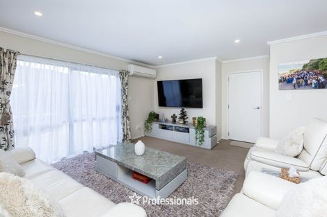 Photo of property in 5 Ashington Road, Silverstream, Upper Hutt, 5019