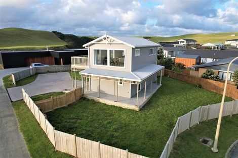 Photo of property in 58 Sunset Drive, Baylys Beach, 0377