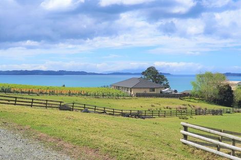 Photo of property in 655 Mahurangi East Road, Algies Bay, Warkworth, 0920