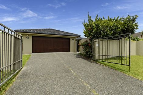 Photo of property in 160 Gravatt Road, Papamoa Beach, Papamoa, 3118