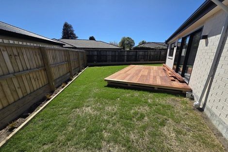 Photo of property in 2/26a Larch Place, Casebrook, Christchurch, 8051