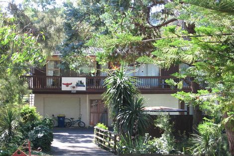 Photo of property in 2 Fitzwilliam Drive, Torbay, Auckland, 0630