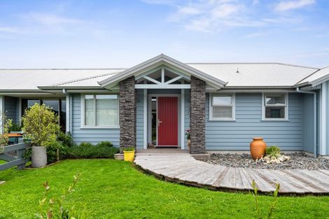 Photo of property in 188 Lisland Drive, Kinloch, Taupo, 3377
