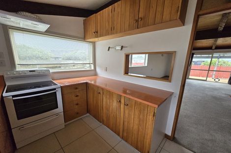 Photo of property in 3 Glamorgan Street, Northland, Wellington, 6012