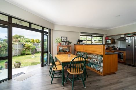 Photo of property in 75 Shepherd Road, Waipahihi, Taupo, 3330