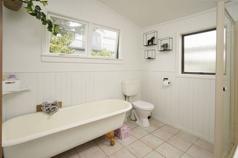 Photo of property in 1 Alyson Place, Stoke, Nelson, 7011