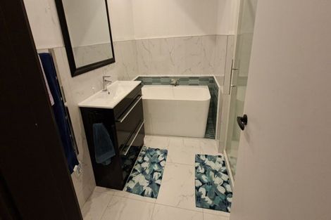 Photo of property in 15 Mills Road, Brooklyn, Wellington, 6021