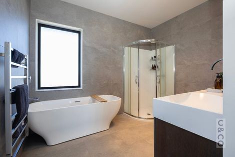 Photo of property in 2 Pitoitoi Drive, Riverhead, 0820