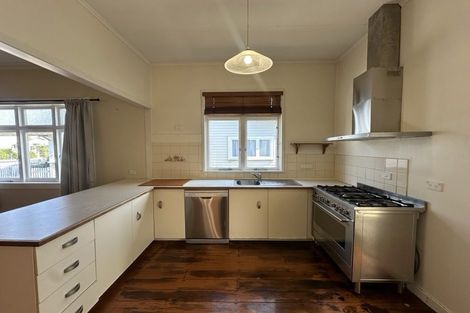 Photo of property in 11 Nixon Street, Kensington, Whangarei, 0112