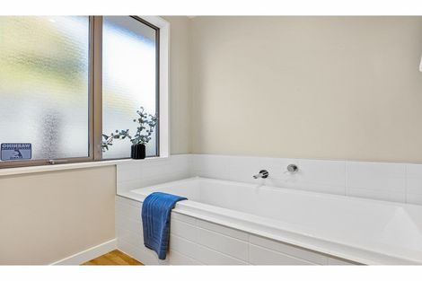 Photo of property in 42a Santa Rosa Avenue, Halswell, Christchurch, 8025