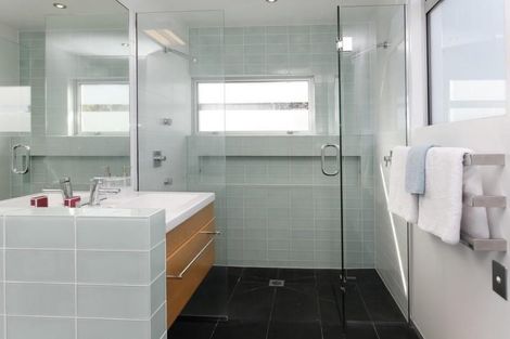 Photo of property in 12 Kenmure Drive, Huntsbury, Christchurch, 8022