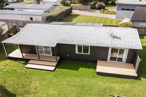 Photo of property in 36 Whitby Avenue, Whitianga, 3510