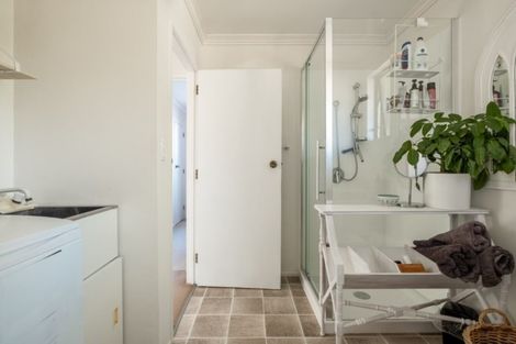 Photo of property in 16b Heatherlea Street, Outer Kaiti, Gisborne, 4010