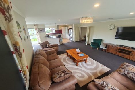 Photo of property in 55 Banks Boulevard, Whitby, Porirua, 5024