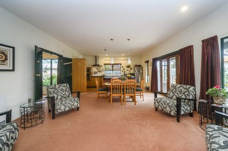 Photo of property in 1 Strachan Way, Highbury, Palmerston North, 4412