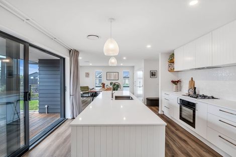 Photo of property in 13 Stackwood Avenue, Woodend, 7610