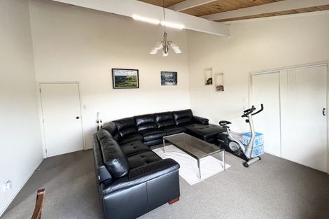 Photo of property in 54 Kennedy Avenue, Forrest Hill, Auckland, 0620