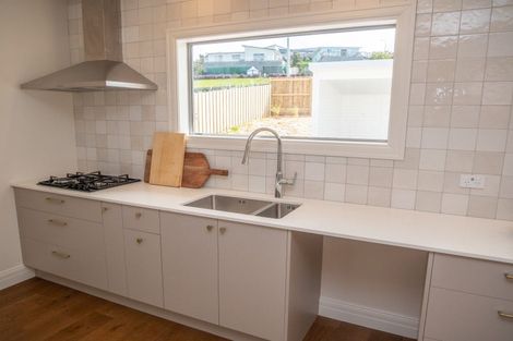 Photo of property in 1 Lori Lane, Coopers Beach, 0420