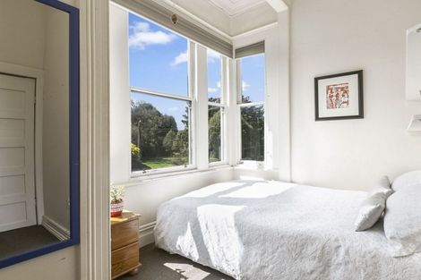 Photo of property in 186 Queen Street North, North Dunedin, Dunedin, 9016