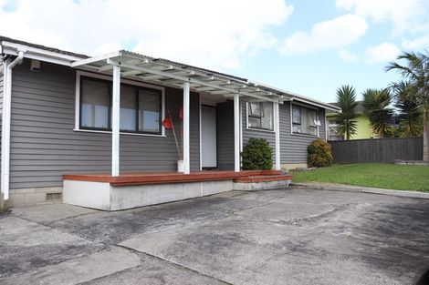 Photo of property in 34 Dissmeyer Drive, Clover Park, Auckland, 2019