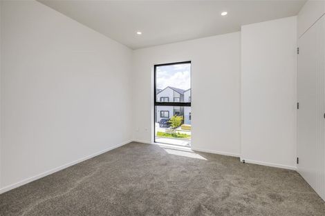 Photo of property in 49 Kairakau Street, Papakura, 2110