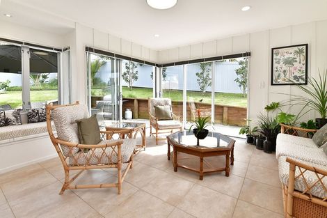 Photo of property in 18 Tamatea Drive, Snells Beach, 0920