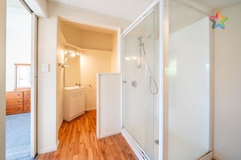 Photo of property in 10 Crawford Grove, Naenae, Lower Hutt, 5011