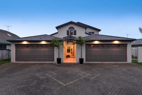 Photo of property in 28 Greenfield Drive, Western Heights, Hamilton, 3200