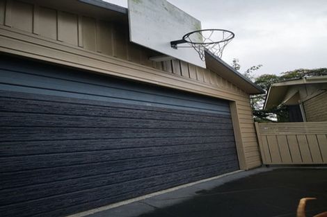 Photo of property in 2 Carrington Avenue, Hillcrest, Hamilton, 3216