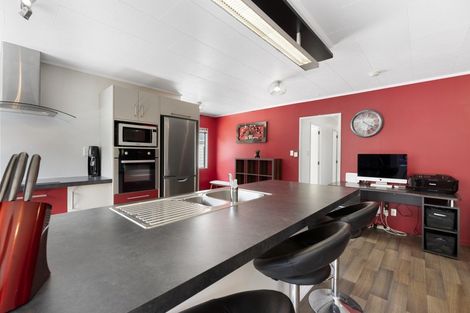 Photo of property in 26 Dalwood Grove, Highbury, Palmerston North, 4412