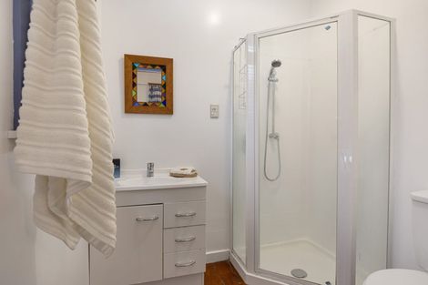 Photo of property in 92 Townsend Road, Miramar, Wellington, 6022